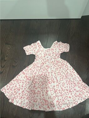 Kyte BABY Pink Sakura pink shimmer Leopard-Print Twirl Dress EUC 3T